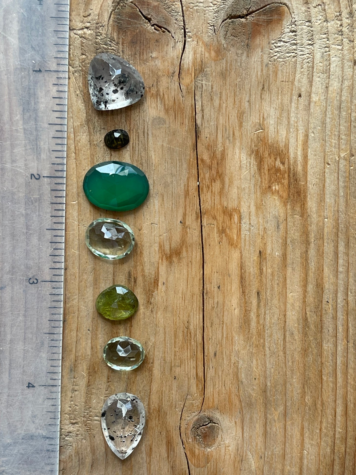 Gemstone Collection 64: Green Onyx, Green Amethyst, Speckled Agate, Vassonite, Rainbow Tourmaline - 29CT