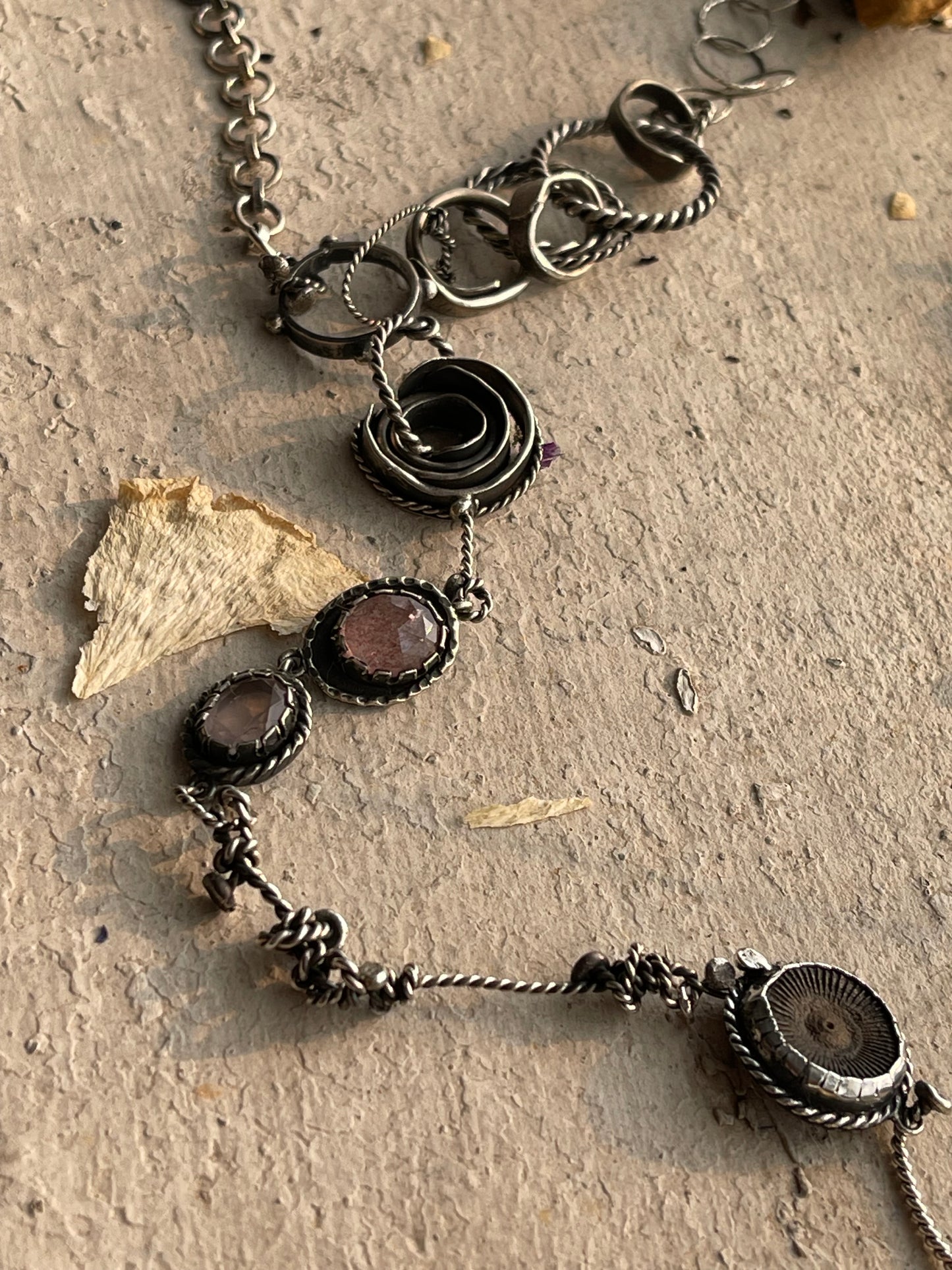 NECKLACE 21