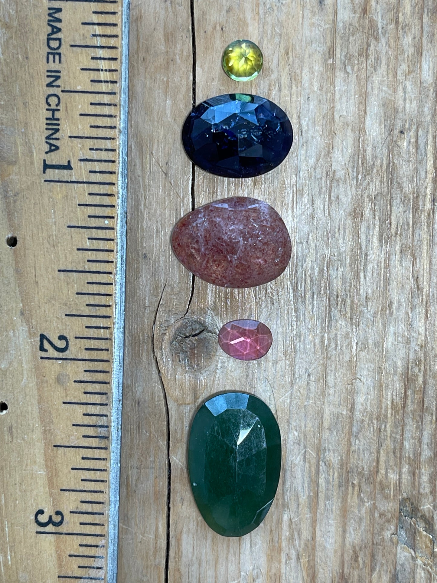 GEMSTONE COLLECTION 668: CHERRY QUARTZ, PERIDOT, RAINBOW TOURMALINE, VASONITE, KYANITE - 25CT