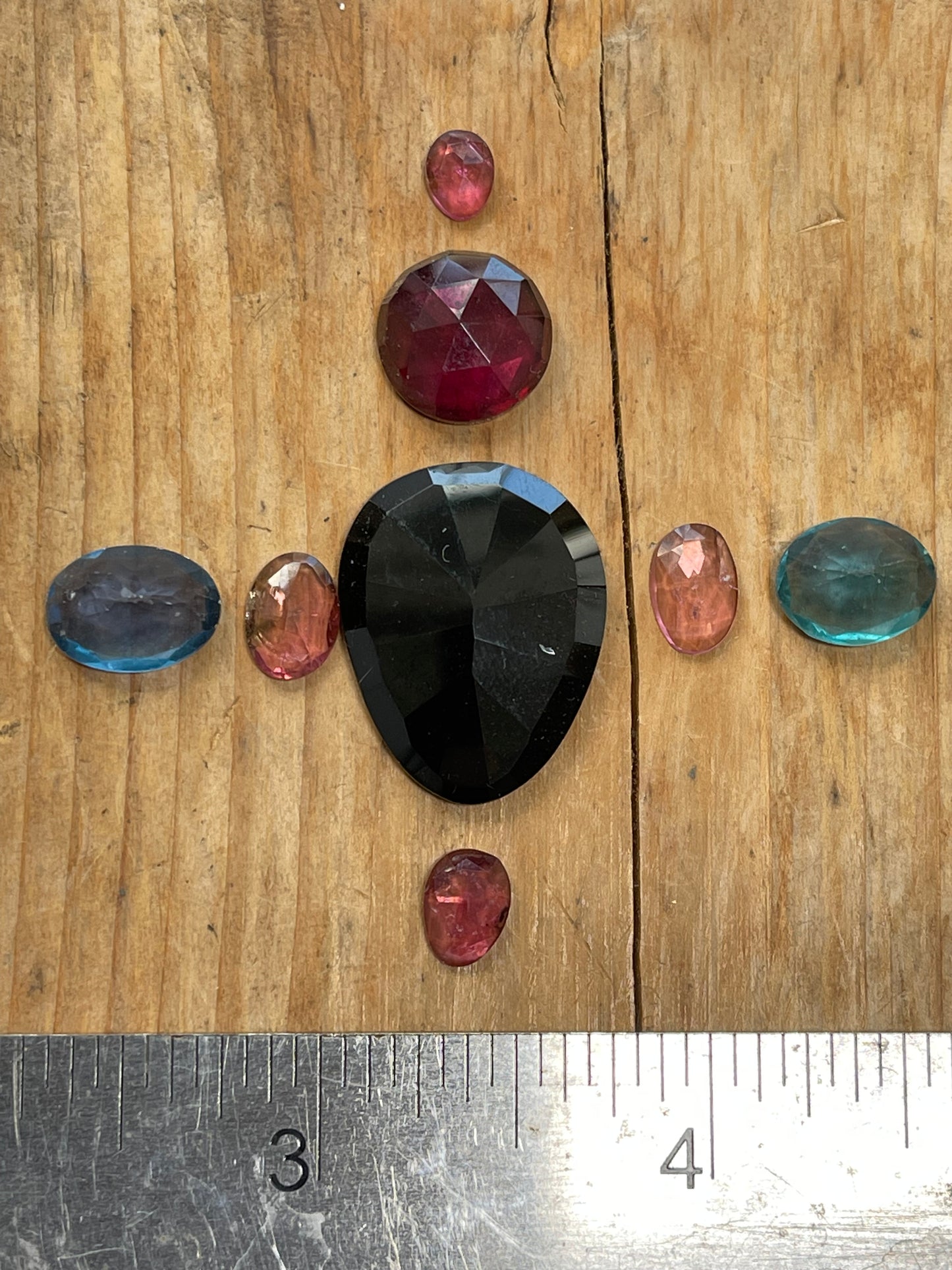 Gemstone Collection 640 -  Black Onyx, Rhodolite Garnet, Fluorite, Rainbow Tourmaline - 34CT