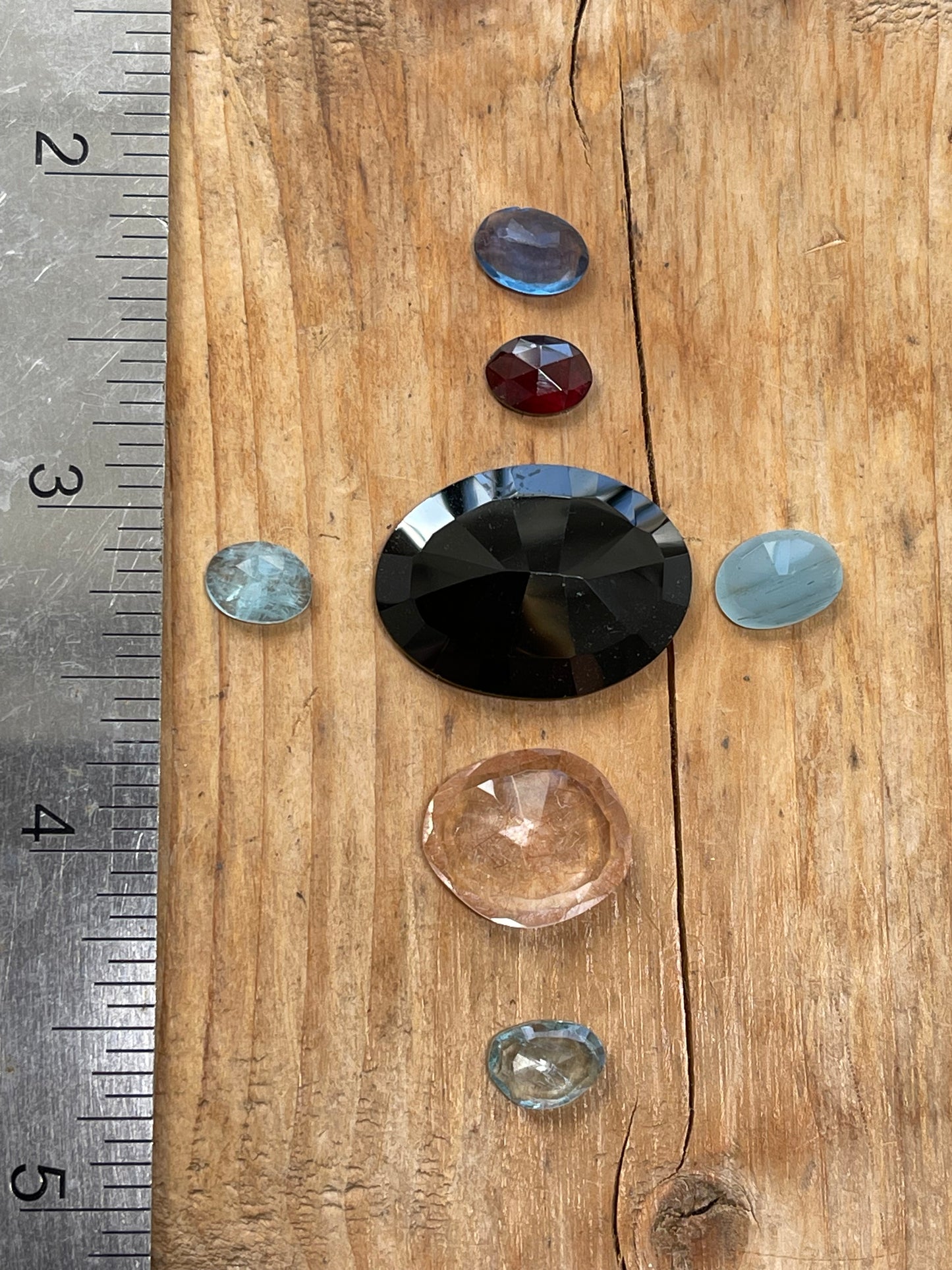 Gemstone Collection 642 - Black Onyx, Rose Quartz, Aquamarine, Fluorite, Rhodolite Garnet - 29CT